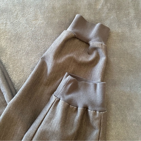 FIGS Zamora Jogger Graphite Scrub Pants Size M PO1666 - Picture 13 of 13